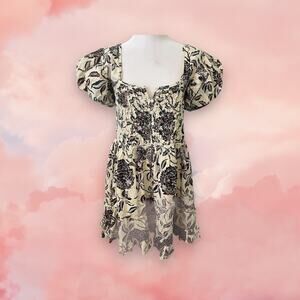 NWT House of Harlow 1960 6 Small Buttons Top Full Skirt w/Ruffle Hem  XS